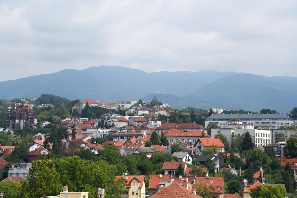 Apartmani Vedmar Zagabria Esterno foto