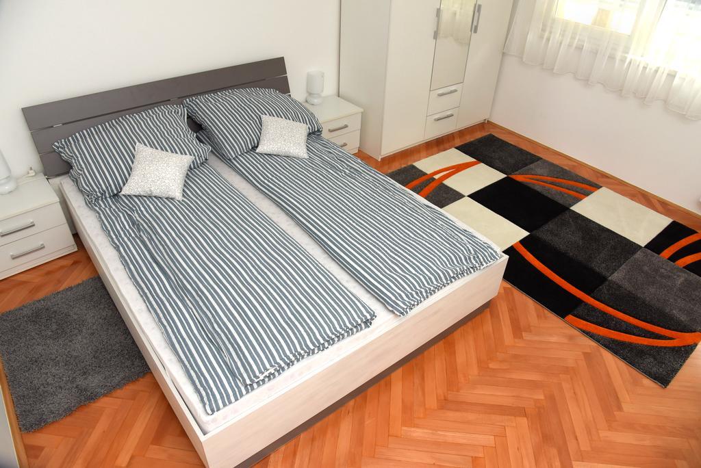 Apartmani Vedmar Zagabria Esterno foto