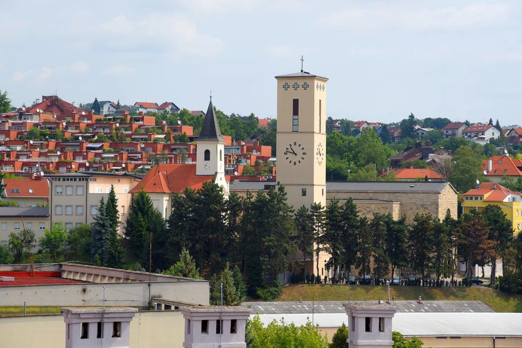 Apartmani Vedmar Zagabria Esterno foto